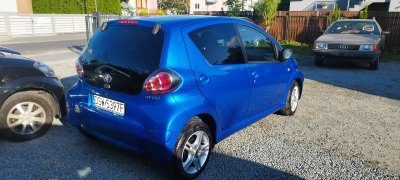 Toyota Aygo 2011 - zdjęcie 2