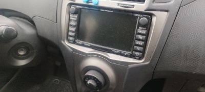 Toyota Yaris 2010 - zdjęcie 3